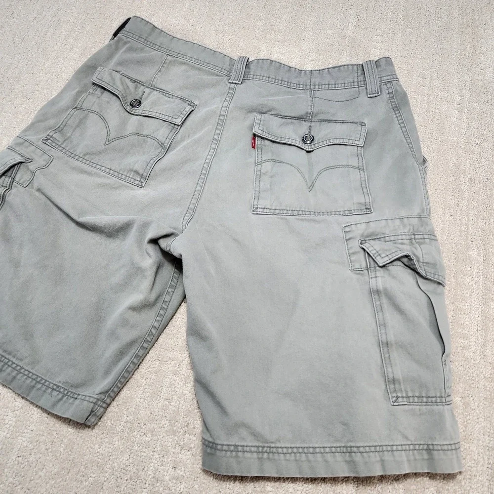 Vintage Levis Cargo Shorts Men 36 *READ Y2K Baggy Wide Leg Utility Paratrooper